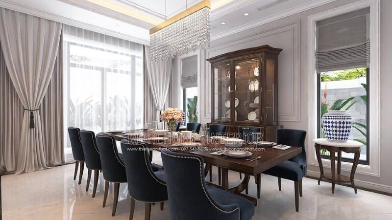 Bố trí nội thất phòng ăn phòng ăn tân cổ điển đẹp, quý phái với không gian bàn ăn dành cho 10 người nhưng vẫn rộng rãi thông thoáng.